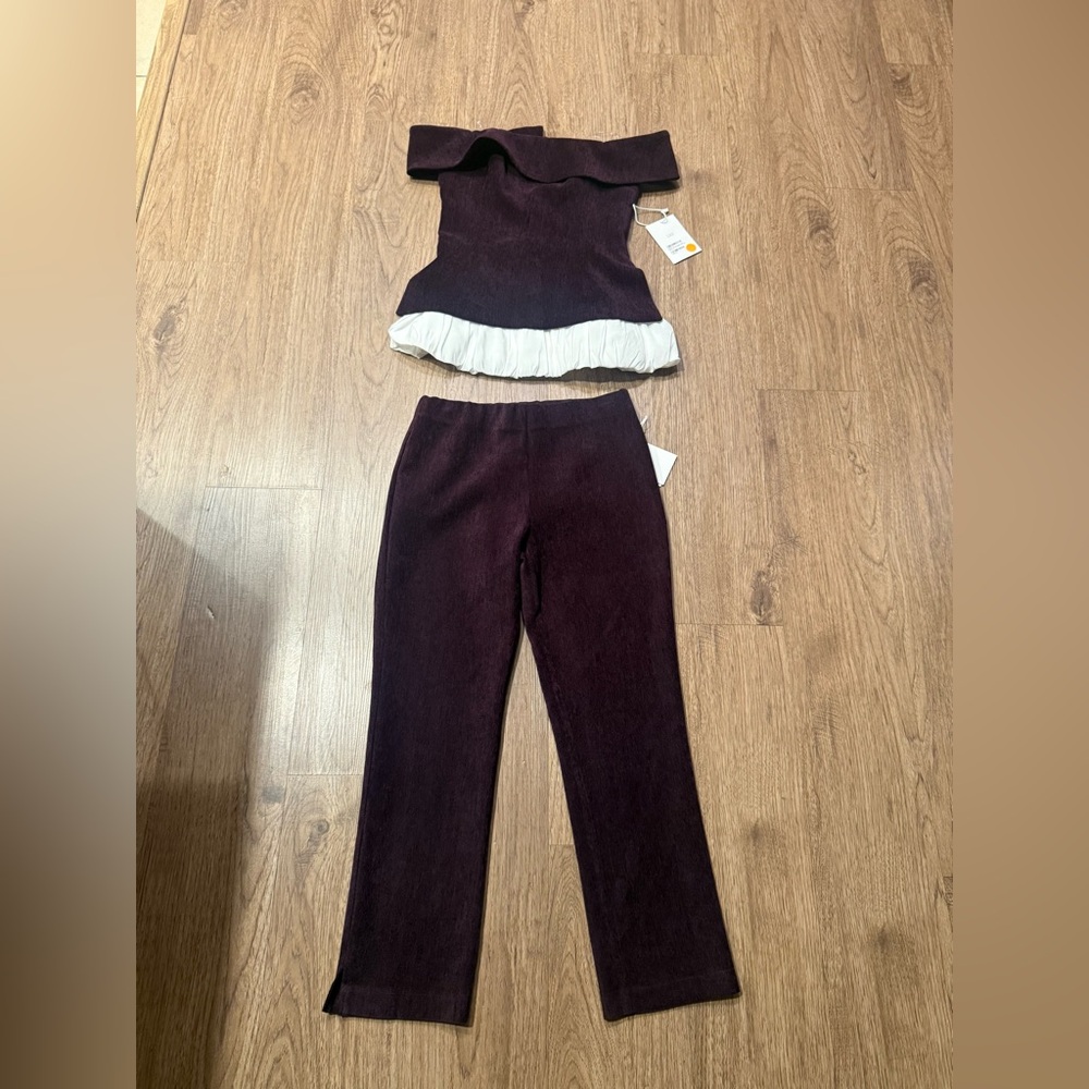 Maude Club Ivy Bubble-Hem Off-the-Shoulder Top & Jade Pant Set Maroon | S | NWT - Picture 6 of 8